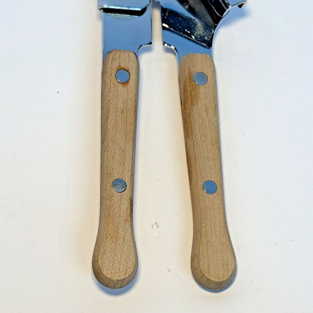 Swing-A-Way Manual Can Opener Vintage 80’s Hard To Find Wood Handles Heavy Duty - Picture 3 of 12